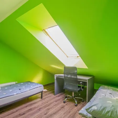 4 Bedroom Gorgeous In Hébergement de vacances